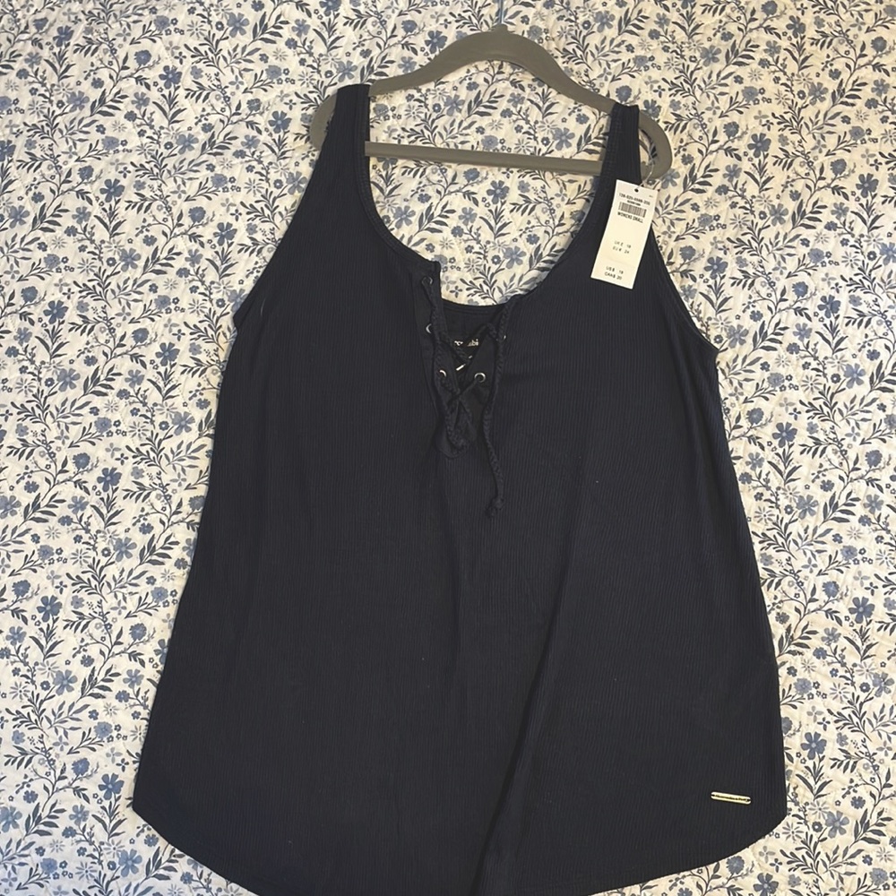 Brand new never worn Abercrombie & Fitch tank top